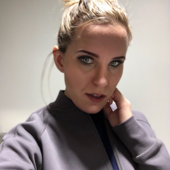 Meet your Posher, Tausha - Picture 4 of 4